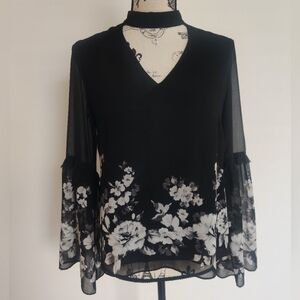 WHBM Black & White Floral Whimsigoth Boho Bohemian Long Bell Sleeve Flare top_2